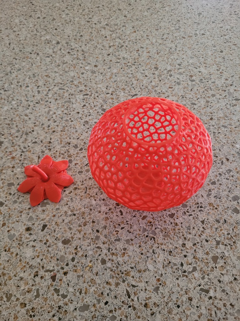 Mô Hình 3D Dâu Tây Voronoi Độc Đáo
