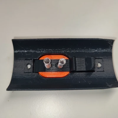 Đầu hút mỏng cho máy hút bụi Electrolux / AEG có cơ cấu nhả