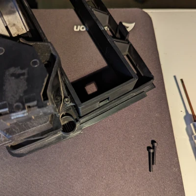 BMW E30 - bộ chuyển đổi lắp radio phẳng