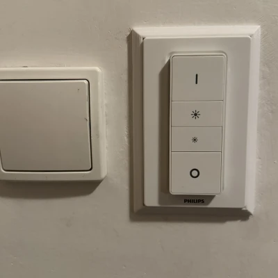 Khung Gắn Tắc Dimmer Philips Hue (v1 & v2)