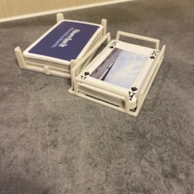 Hộp đựng danh thiếp/bài tây