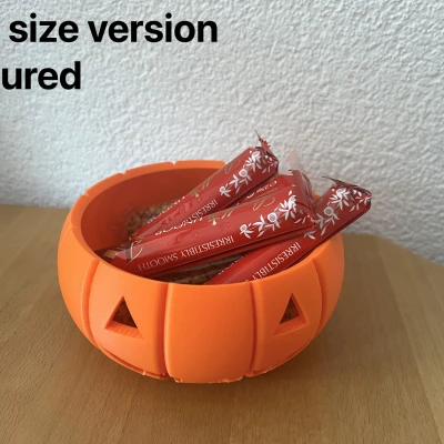 Tô Đựng Kẹo "Bí Ngô Thân Thiện" Cho Halloween