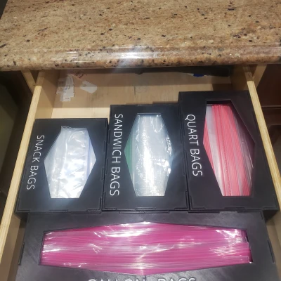 Hộp Đựng Túi Trữ Thực Phẩm (Ziploc)