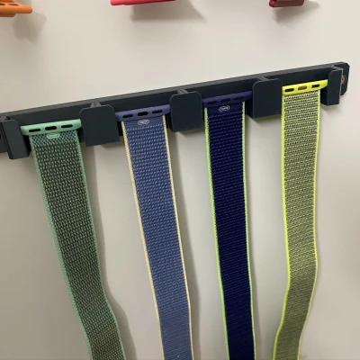 Giá Đỡ Dây Đeo Apple Watch Cho 4 Dây