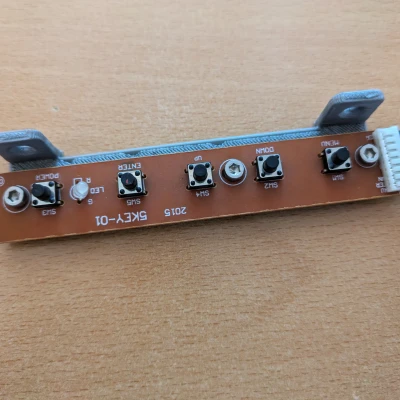 Giá đỡ Gương Thần Kỳ