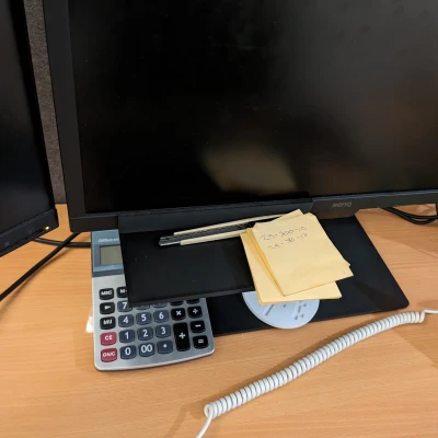 Kệ Màn Hình | Kẹp Gắn