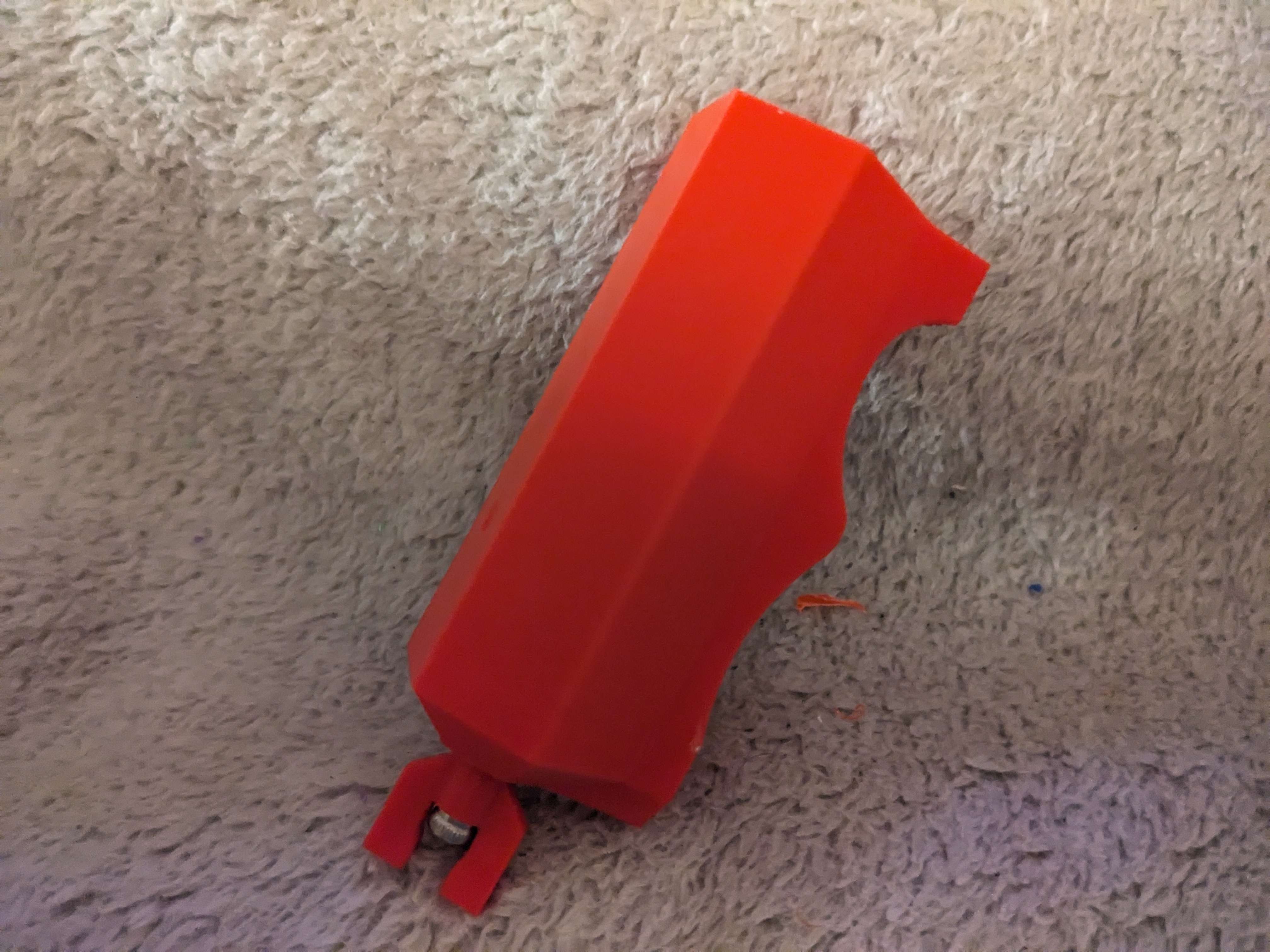 Súng Bắn Confetti Chạy Bằng Lò Xo