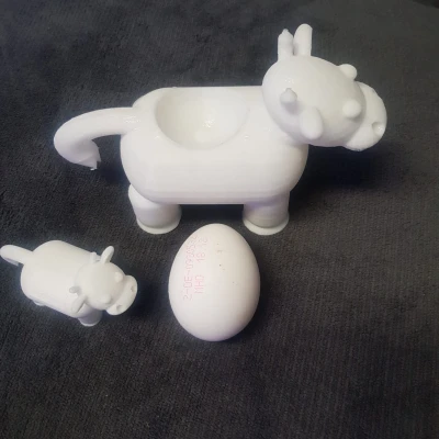 Cốc Đựng Trứng Hình Con Bò