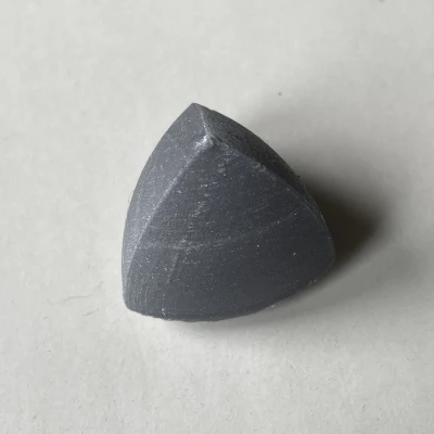 Khối Tứ Diện Reuleaux Đường Kính Không Đổi