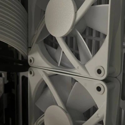 Nắp Che Giữa Quạt Tản Nhiệt PC - Mặt Xấu Xí