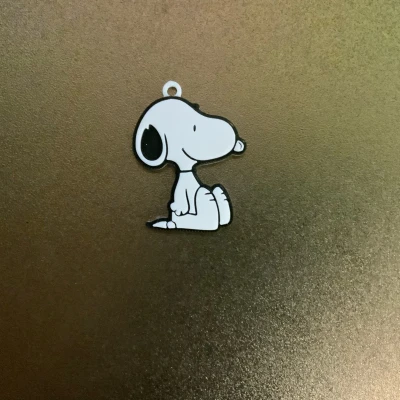 Móc khóa / charm dây chuyền Snoopy dễ thương