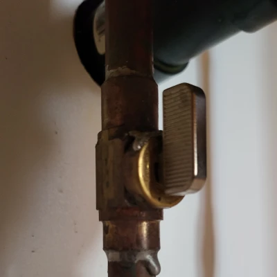 Tay Vặn Van Ngắt Nước Kiêm Mỏ Lết