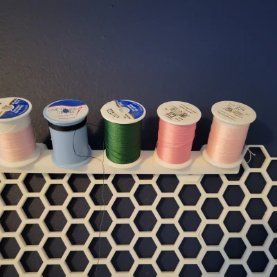 Giá Đỡ Cuộn Chỉ May HSW