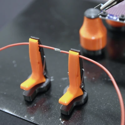 Kẹp hỗ trợ hàn có đế từ tính