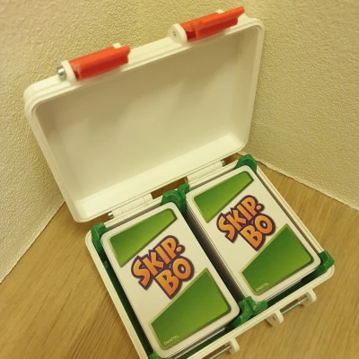 Hộp Đựng Bài Skipbo Chắc Chắn