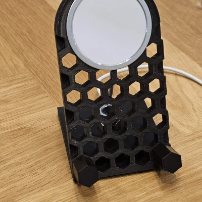 Đế Điện Thoại MagSafe Tùy Chỉnh