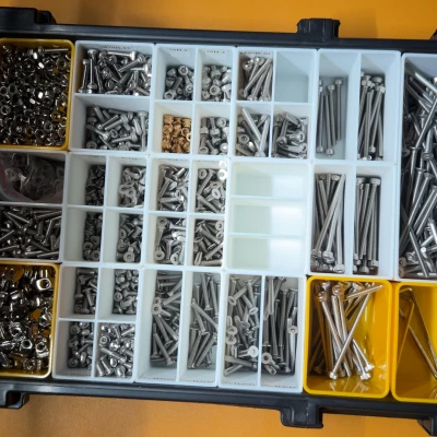 Hộp Đựng Đồ Harbor Freight Dạng Tham Số (Parametric)