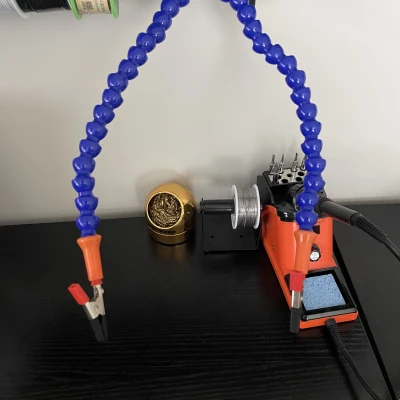 Khuôn Kẹp Giữ Đồ Hàn Gắn Tường Tổ Ong