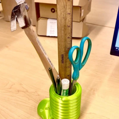 Mấy bé chuột trên bàn làm việc!