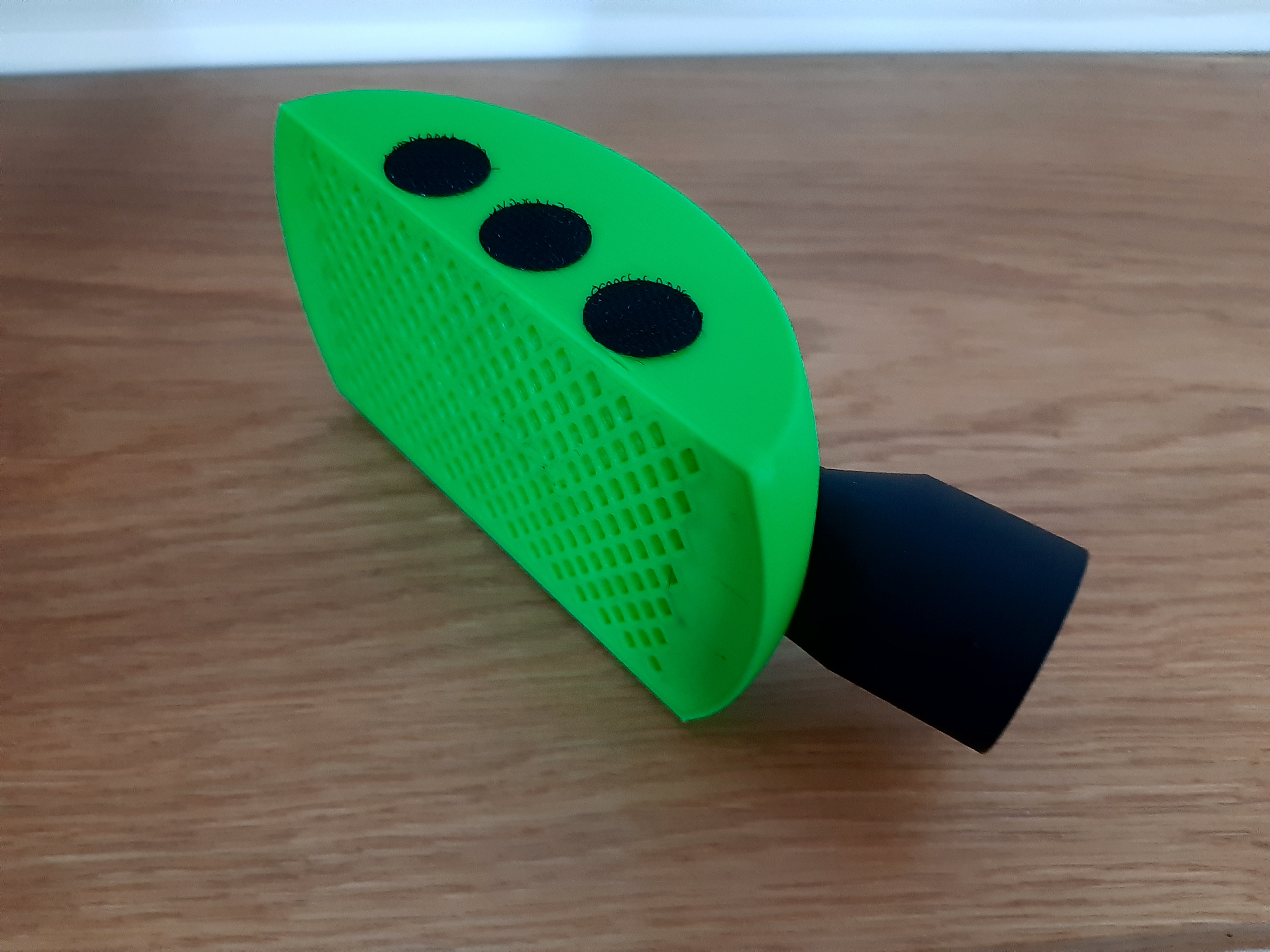 Máy chà nhám cầm tay / Máy chà nhám đĩa 150mm / Máy chà nhám thạch cao kèm bộ chuyển đổi hút bụi