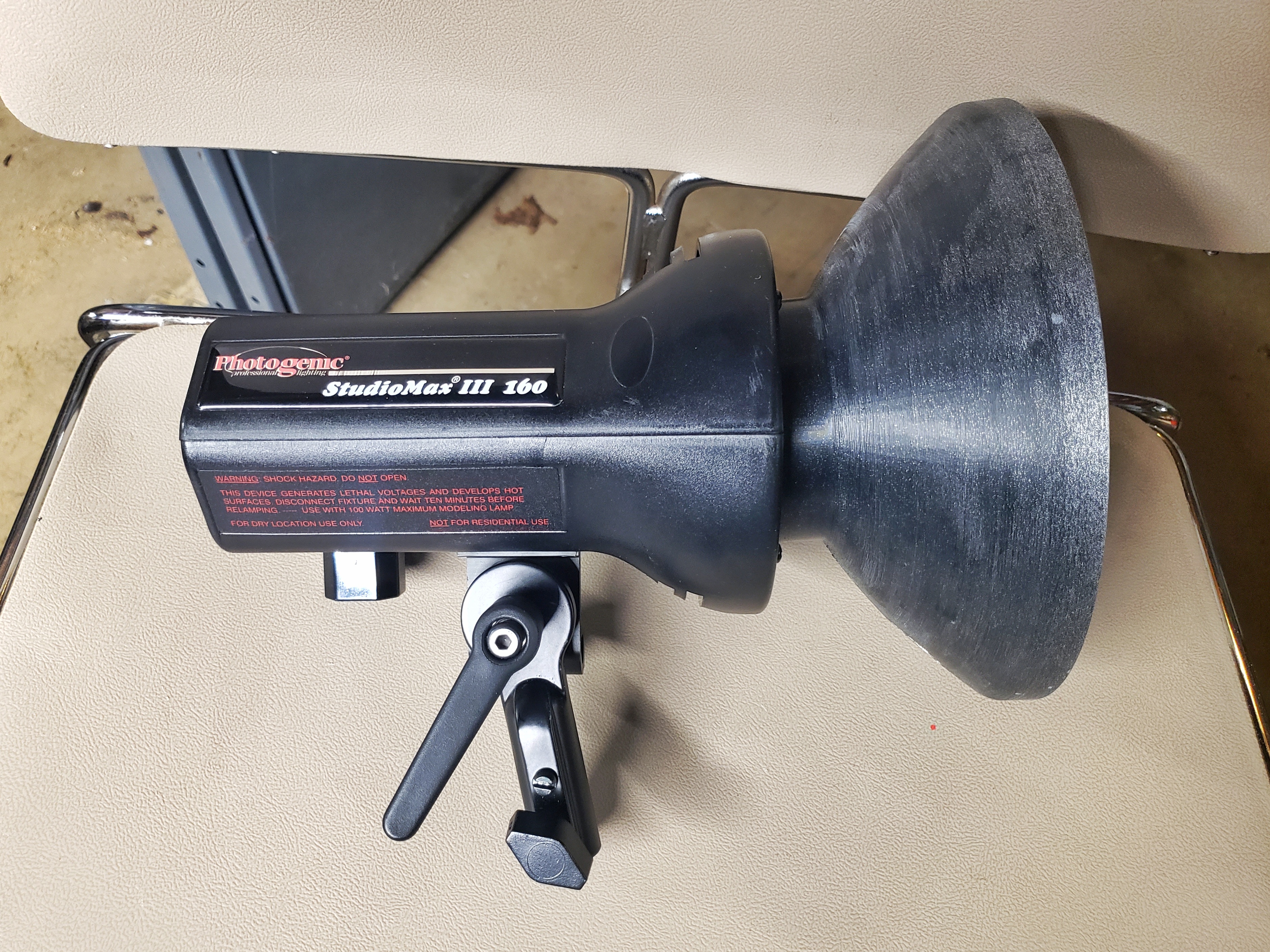 Chóa Phản Xạ Parabol 7" Photogenic StudioMax Monolight