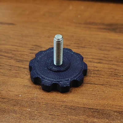 Nút vặn M6 có khía