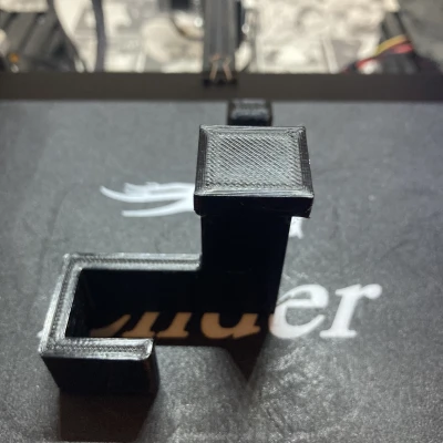 Móc Treo Túi/Ba Lô Lên Bàn Làm Việc