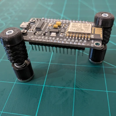 Giá đỡ mạch in có lò xo và đế nam châm