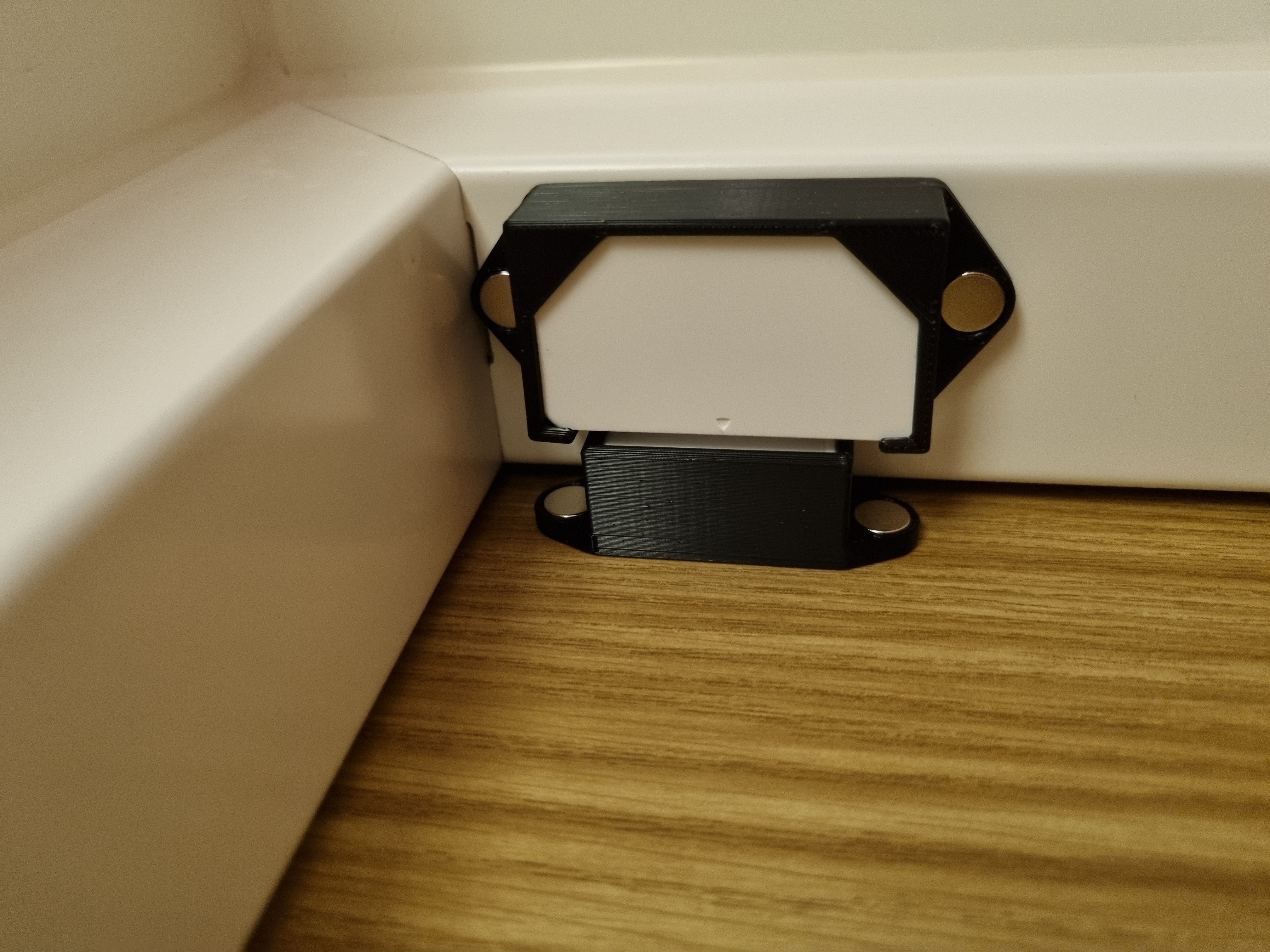 Pát Gắn Nam Châm Cho Cảm Biến Cửa Sonoff SNZB-04