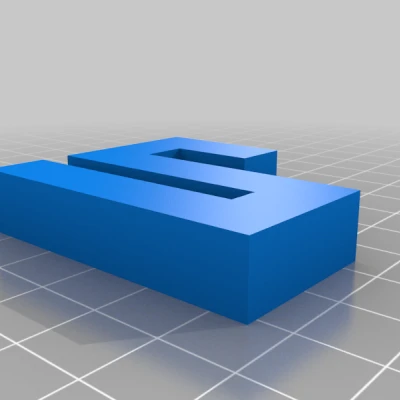 Móc Treo Vòi Hoa Sen (vuông 5mm, 6mm, 8mm)