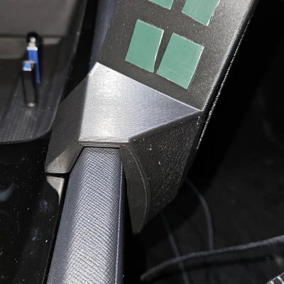 Giá đỡ điện thoại gắn taplo Skoda Octavia