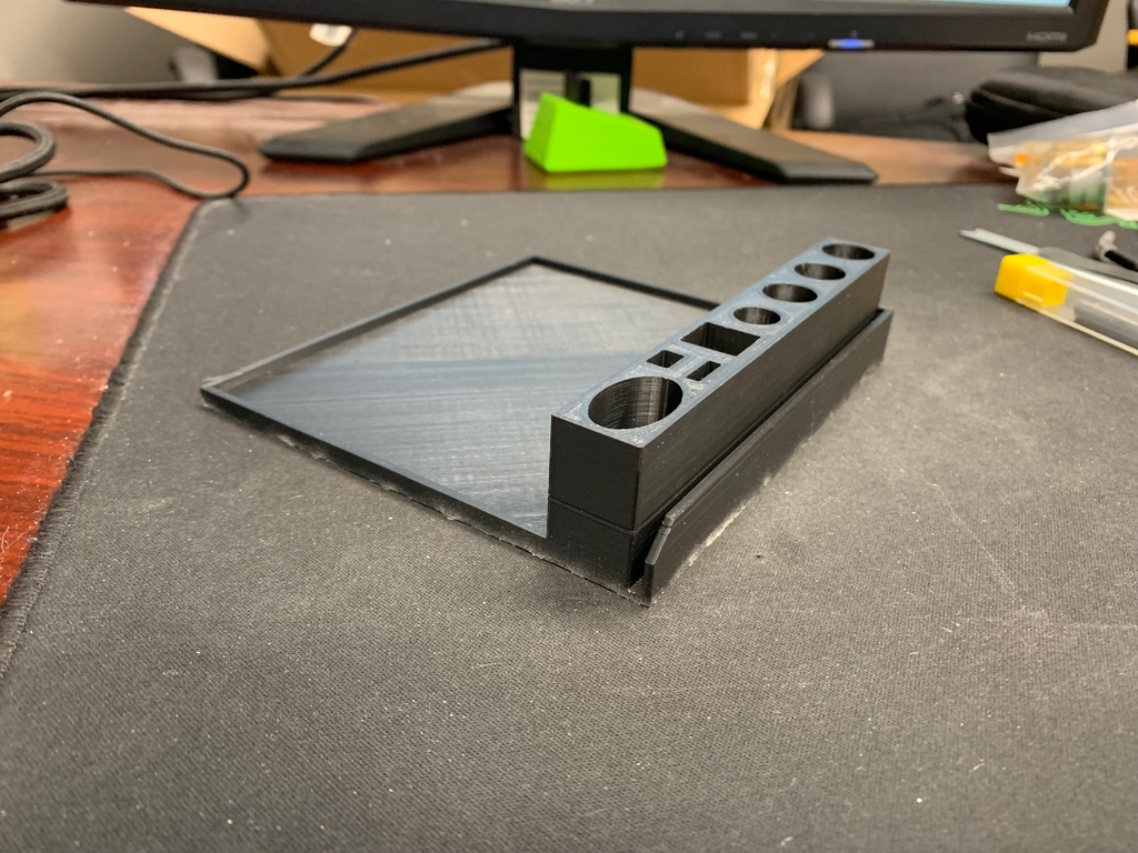 Trạm Gỡ Lõi Khóa Lock Pick Gutting Station