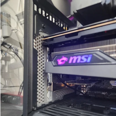 Giá Đỡ GPU Ngang Cho HYTE Y60