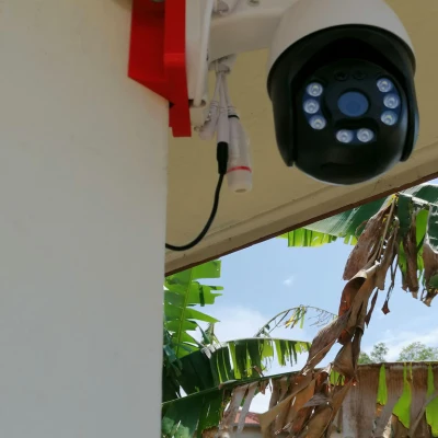 Đế Gắn Góc Camera IP CareCam