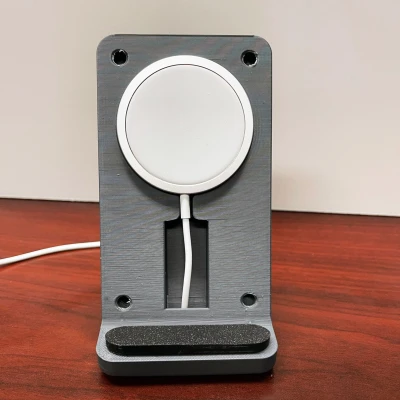 Đế Sạc MagSafe Cho iPhone Dựa Theo Đế Sạc Nomad Base Station