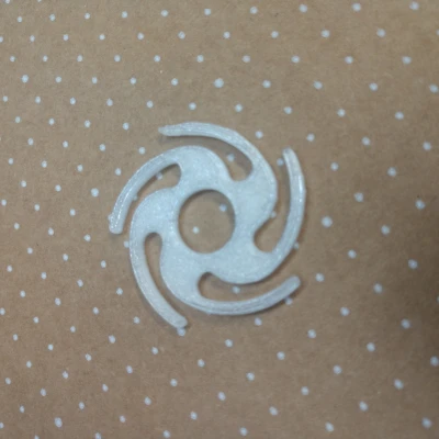 Bình hoa hồng có đế gắn đèn mini