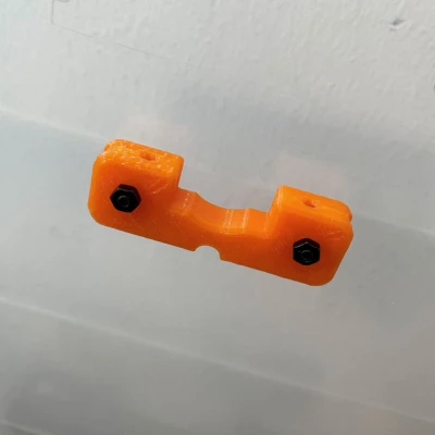 Giá đỡ cuộn dây 3 chiều cho hộp DIY