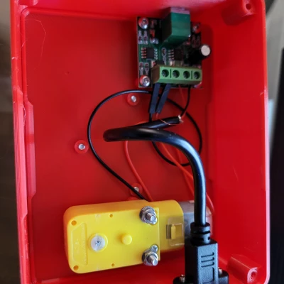 Chế tạo máy lắc vi đĩa giá rẻ