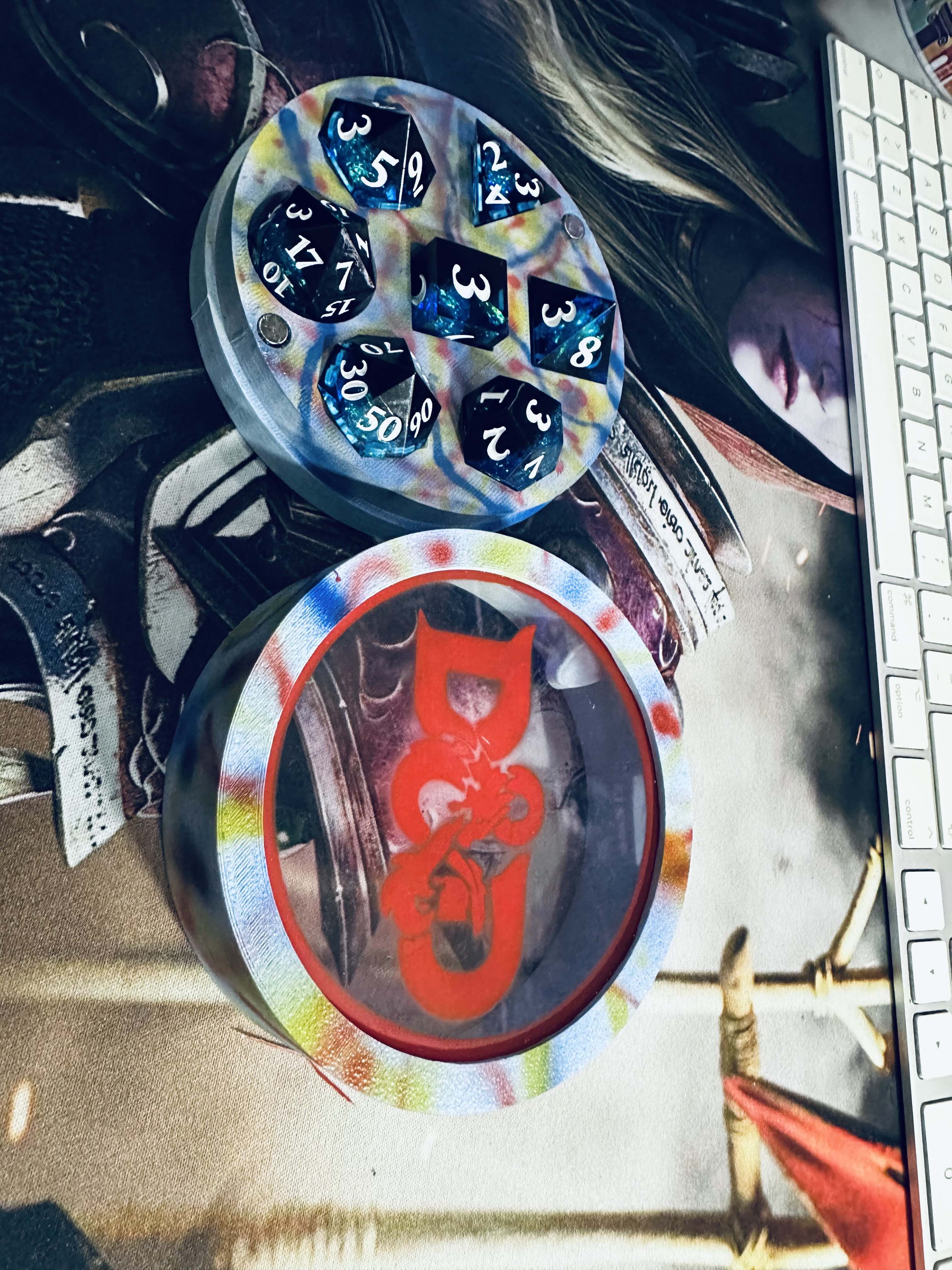 Hộp Đựng Xúc Xắc