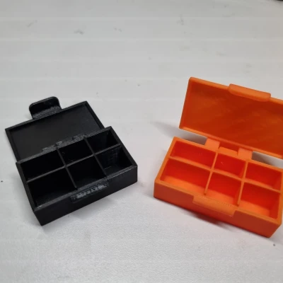 Hộp đựng thuốc mini in liền