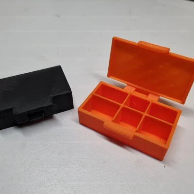 Hộp đựng thuốc mini in liền