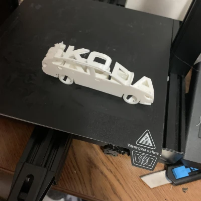 Ảo ảnh xe Škoda - Logo Škoda Superb