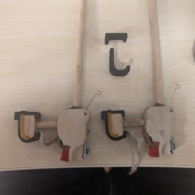 Kẹp/Giá đỡ dán da cho bộ phận chặn đàn piano