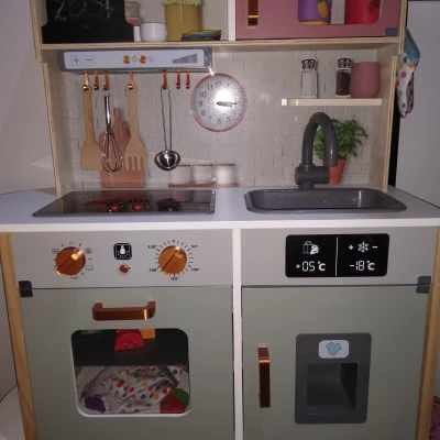 Nâng cấp bếp đồ chơi Playtive của Lidl