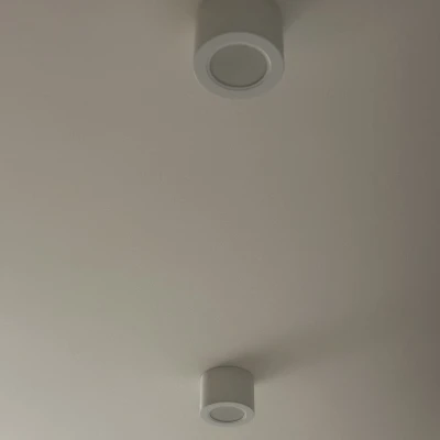 Giá đỡ gắn tường cho đèn Spotlight