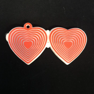 Mặt Dây Chuyền Trái Tim Phát Sáng