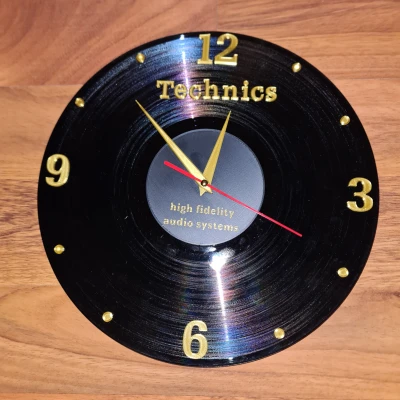 Đồng hồ im lặng từ đĩa nhạc LP ( Technics )
