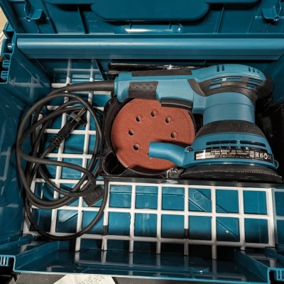 Hộp Đựng Máy Chà Nhám Makita B5041 Theo Chuẩn Gridfinity, Kích Thước 6x3