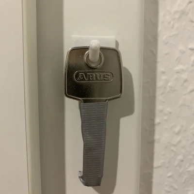 Móc Treo Chìa Khóa Đơn Giản