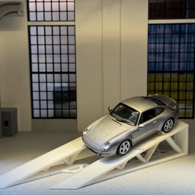 Ramp Trưng Bày Mô Hình Tỉ Lệ 1:43 Góc 13º